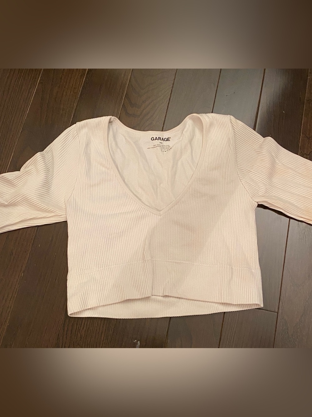 Garage Ribbed V-Neck Crop Top